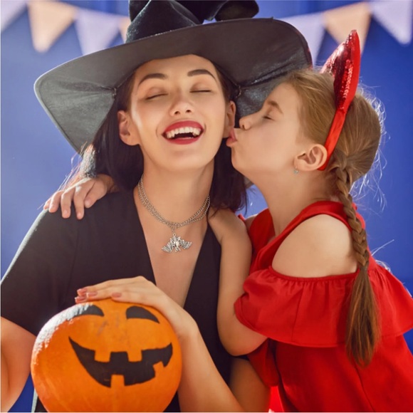 Halloween Multilayer Bat Necklace For Girls Women Friends Distance Birthday - Picture 4 of 14